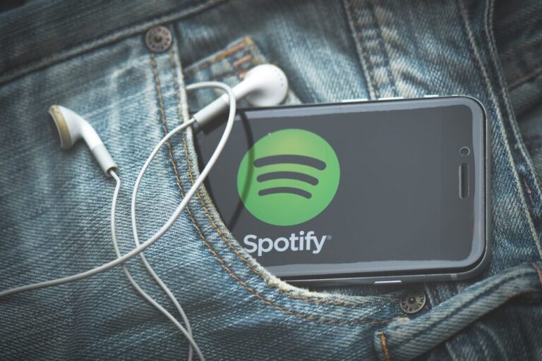 Espansione del programma di partnership di Spotify per podcast