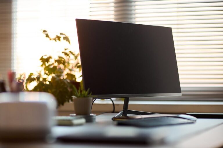 Monitor touchscreen magnetico Vivo per vlogger