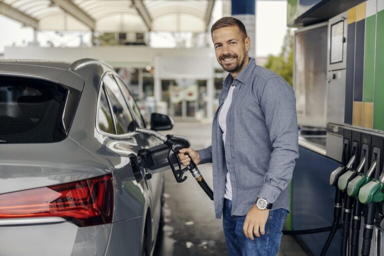 Aumento prezzi carburanti e gas in Europa
